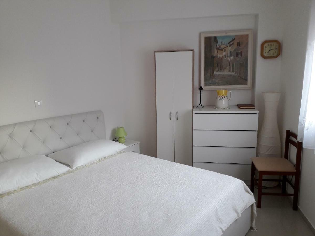 Apartamento Appgiulia Pula Exterior foto